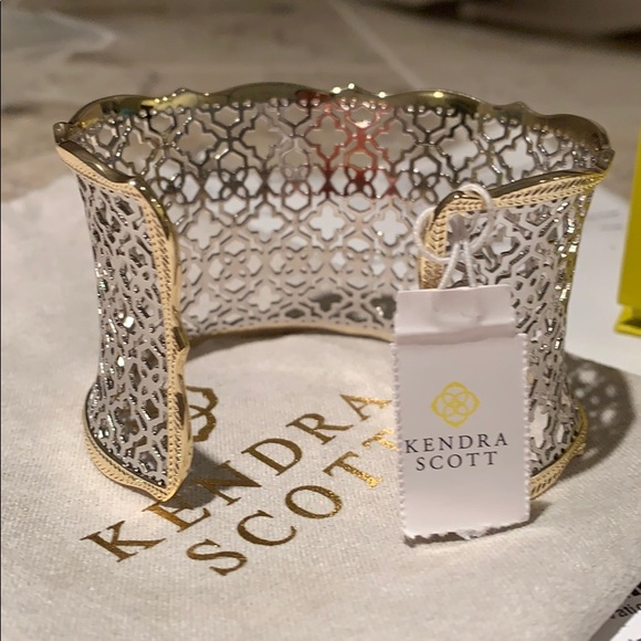 Kendra Scott Candice Bracelet - Picture 3 of 5